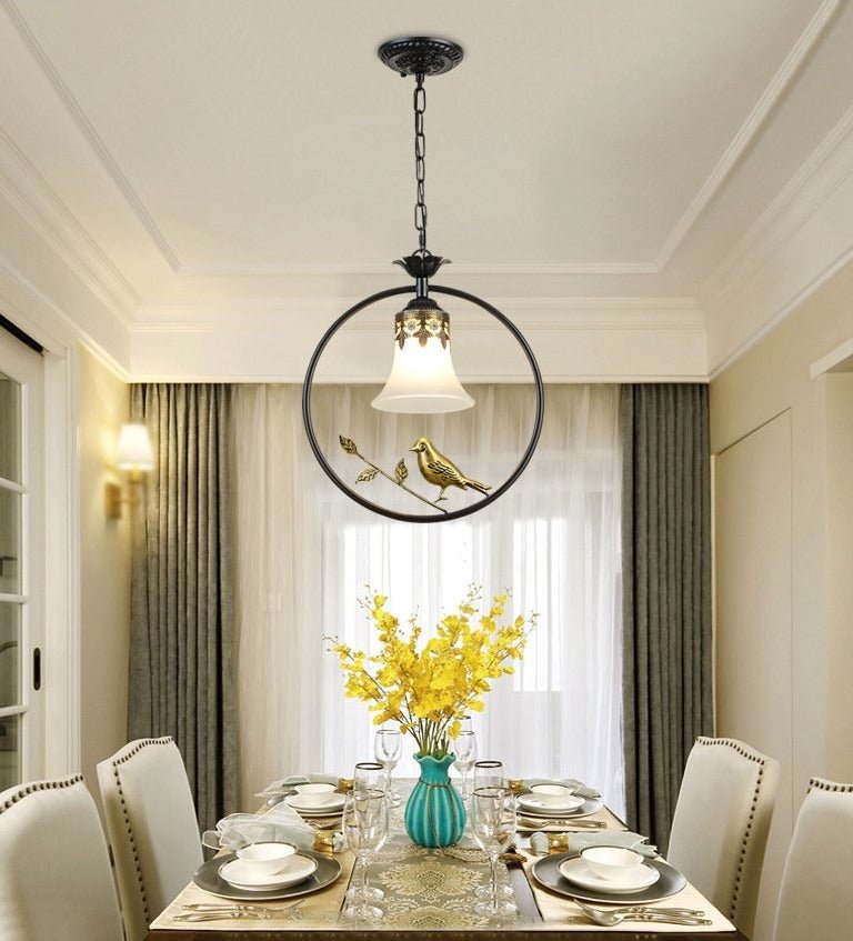 Goldfinch in Circle - Aleo Decor